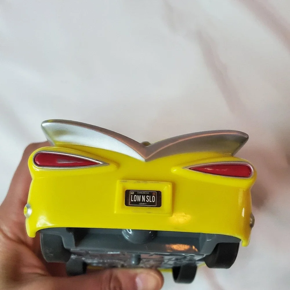 Disney Pixar Cars YELLOW Ramone Shake N Go Toy Vehicle‎ by Mattel
